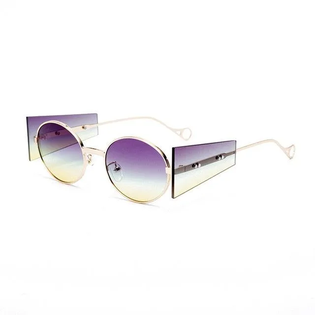 Punkish Oval Round Sunglasses